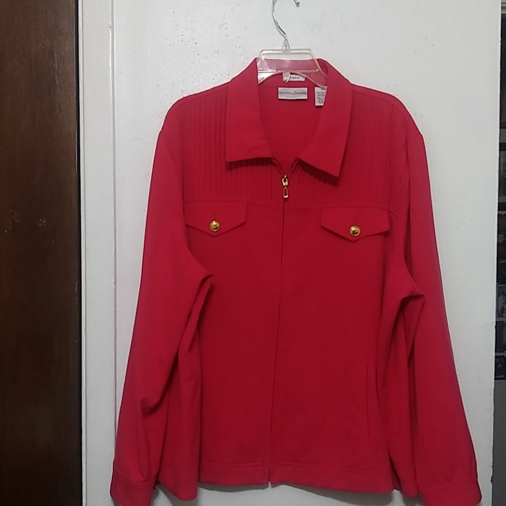 Draper's and Damon's Stretch Jacket